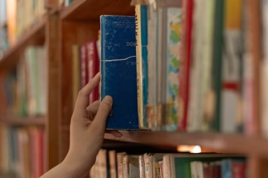 September Celebrates “Read a New Book” Month: A Gateway to New Adventures
