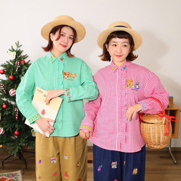 AF251101 Emboridered Check Shirt