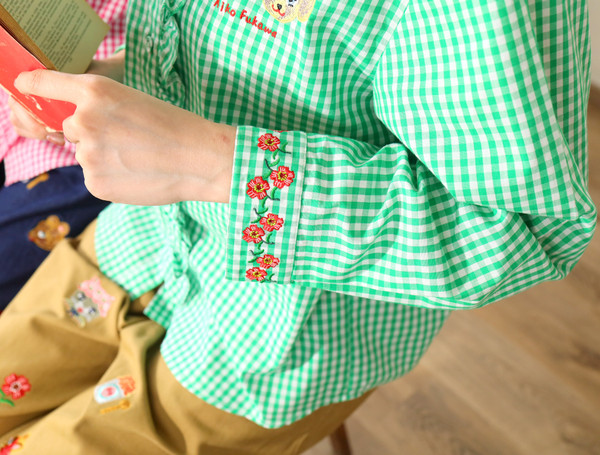 AF251101 Emboridered Check Shirt