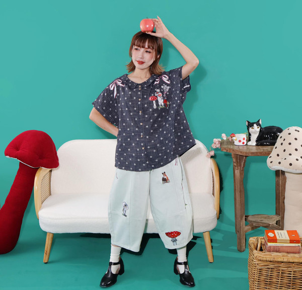 YOCO - YC260702 Embroidered Balloon Jeans