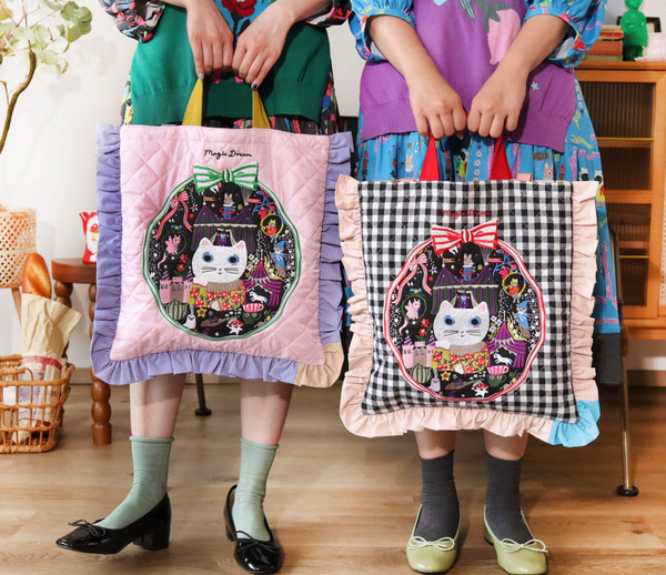 Embroidered Color Ruffle Tote Bag