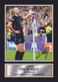 Chloe Kelly Printed Signed Poster Print – England Women’s Football Corner Flag Celebration Wall Art – Autograph Style Soccer Memorabilia Collectible