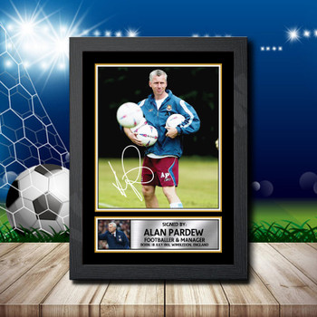Alan Pardew Signed Autographed Footballers Star Poster Print Framed Merch Gift