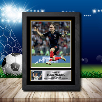 Luka Modric 2 Signed Autographed Footballers Star Poster Print Framed Merch Gift Luka Modric 2 Signed Autographed Footballers Star Poster Print Framed Merch Gift