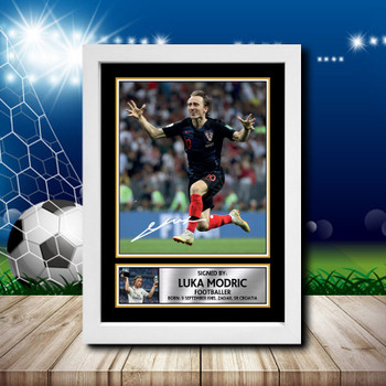 Luka Modric 2 Signed Autographed Footballers Star Poster Print Framed Merch Gift Luka Modric 2 Signed Autographed Footballers Star Poster Print Framed Merch Gift