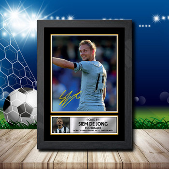 Siem De Jong 2 Signed Autographed Footballers Star Poster Print Framed Merch Gift Siem De Jong 2 Signed Autographed Footballers Star Poster Print Framed Merch Gift