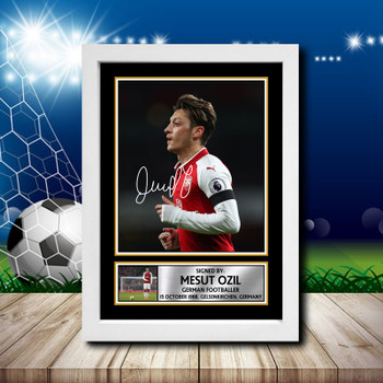 Mesut Ozil 2 Signed Autographed Footballers Star Poster Print Framed Merch Gift Mesut Ozil 2 Signed Autographed Footballers Star Poster Print Framed Merch Gift
