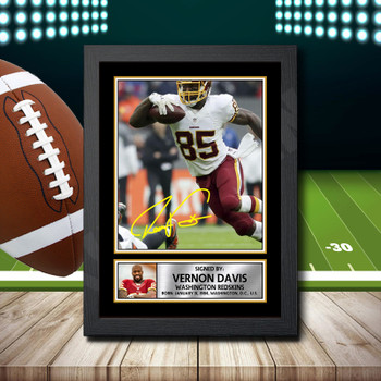 Vernon Davis 2 Signed Autographed NFL Star Poster Print Framed Merch Gift Vernon Davis 2 Signed Autographed NFL Star Poster Print Framed Merch Gift