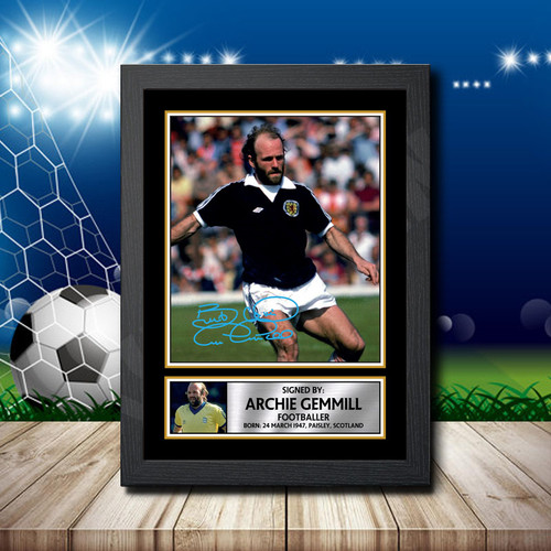 Archie Gemmill printed autograph poster print - view 2