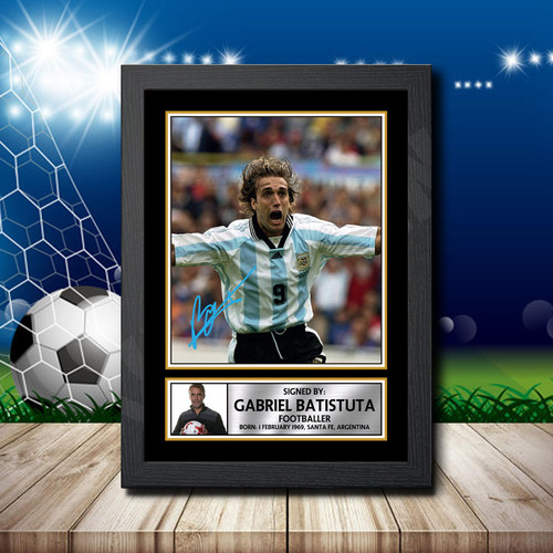 Gabriel Batistuta printed autograph poster print - view 2