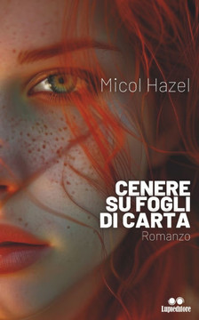 Cenere Su Fogli di Carta