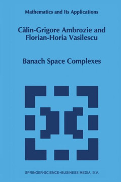 Banach Space Complexes