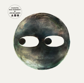 Circle (The Shapes Trilogy) Circle (The Shapes Trilogy)
