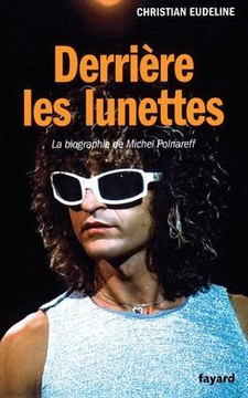 Derriere Les Lunettes