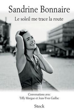 Le soleil me trace la route
