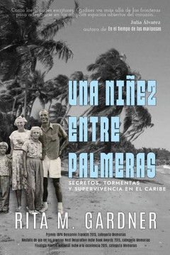 Una Ni?z Entre Palmeras (Spanish Edition) - 9781736884881