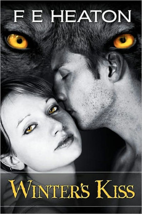 Winter's Kiss: Vampires Realm Romance Series