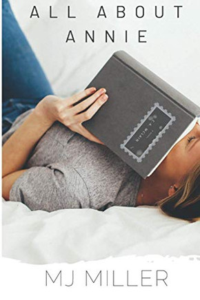 All About Annie (Port Newton Cozy Mysteries)