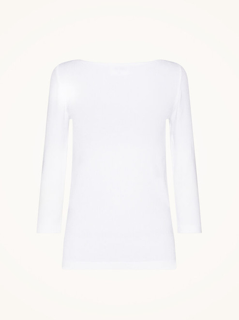 'white'