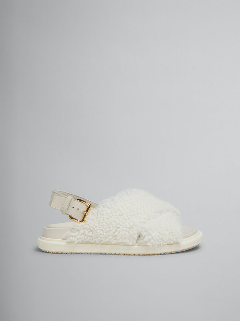 'naturalwhite'