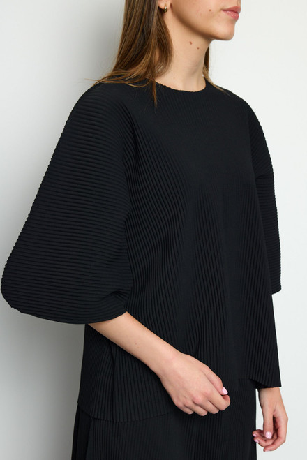 'black'