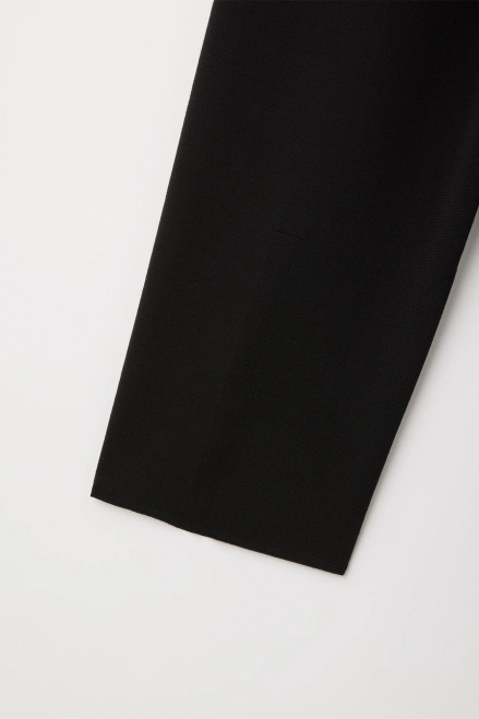 'black'