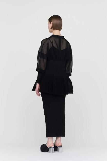 'black'