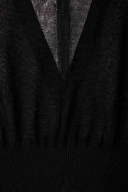 'black'