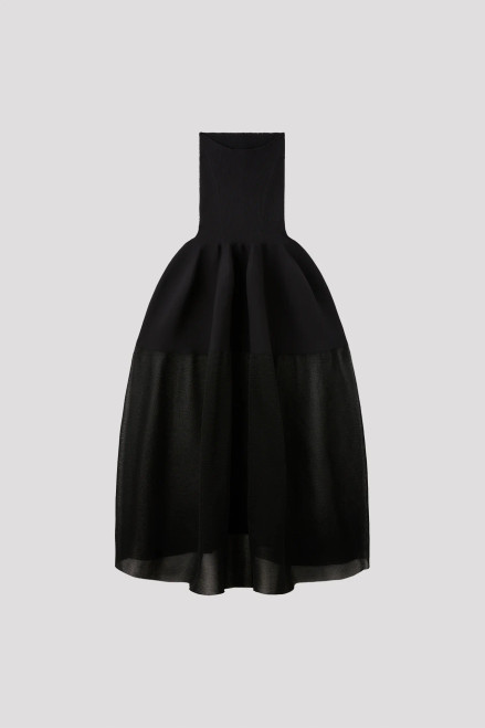 'black'