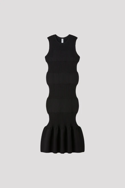 'black'