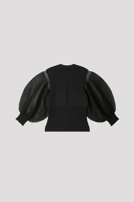 'black'