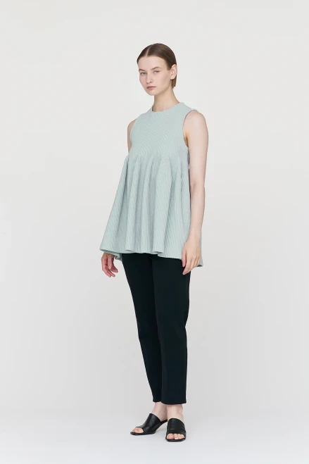 'black'