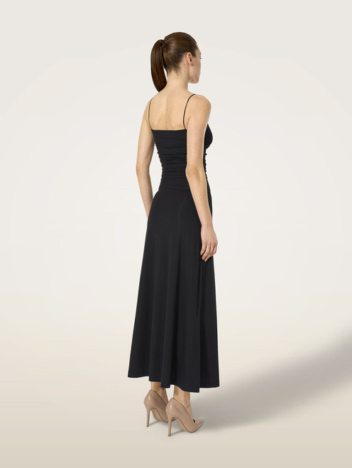 'black'