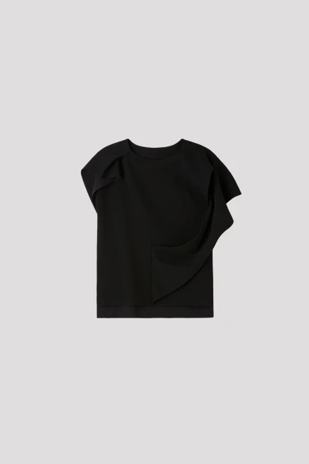 'black'