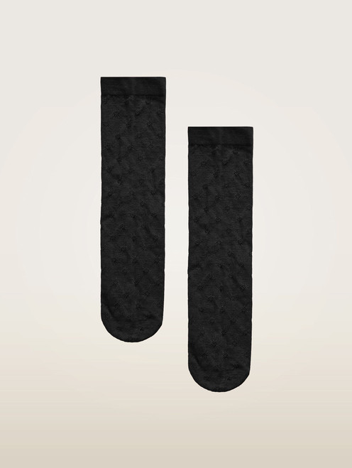 'black'