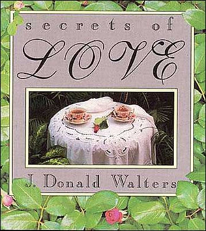 Secrets of Love by J.Donald Walters - Paperback