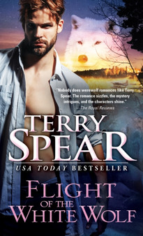 Flight of the White Wolf by Terry Spear - Paperback