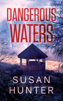 Dangerous Waters : Leah Nash Mysteries Book 8 : 8