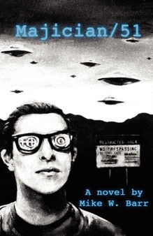 Majician / 51 by Mike W Barr - Paperback