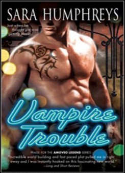 Vampire Trouble by Sara Humphreys - Paperback