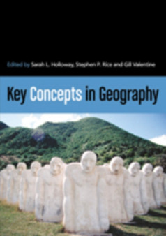 Key Concepts in Geography by Sarah L. Holloway - Paperback