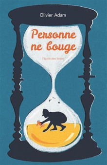 Personne ne bouge by Olivier Adam - Paperback