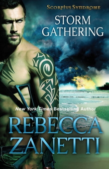 Storm Gathering by Rebecca Zanetti - Paperback
