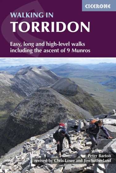 Walking in Torridon : Easy, long and high-level walks including the ascent of 9 Munros by Peter Barton - Paperback