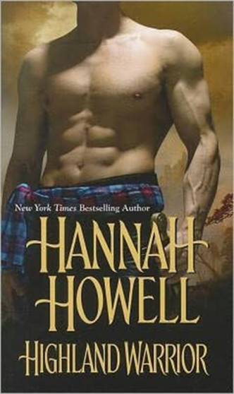 Highland Warrior by Hannah Howell - Paperback