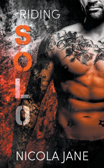 Riding Solo by Nicola Jane - Paperback