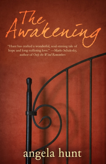 The Awakening by Angela Hunt - Paperback