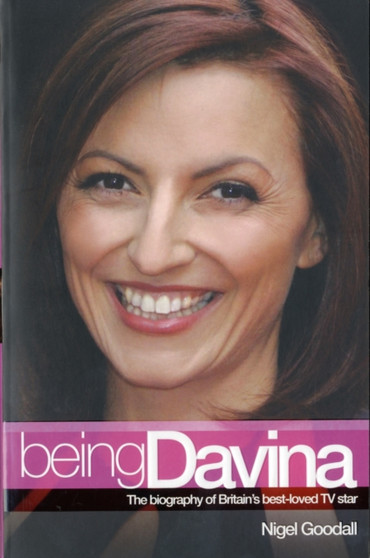 Being Davina by Nigel Goodall - Paperback