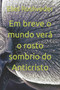 Em breve o mundo vera o rosto sombrio do Anticristo : 50 by Eliel Roshveder - Paperback