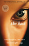 The Host by Stephenie Meyer - Paperback